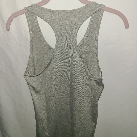 Color Bear Music Graphic Gray Tank Size S,M - Picture 7 of 7